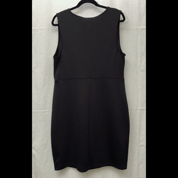 Forever 21 | Scuba Bodycon Mesh Plunge Minidress - Picture 4 of 4